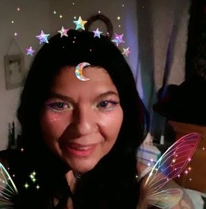 Meet your Posher, Jenn